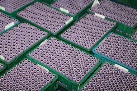 Cylindrical Lithium Battery